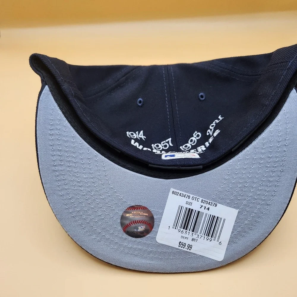 Atlanta Braves Hat Cap Fitted Mens 7 1/4 Navy MLB Baseball World Series‎ New Era